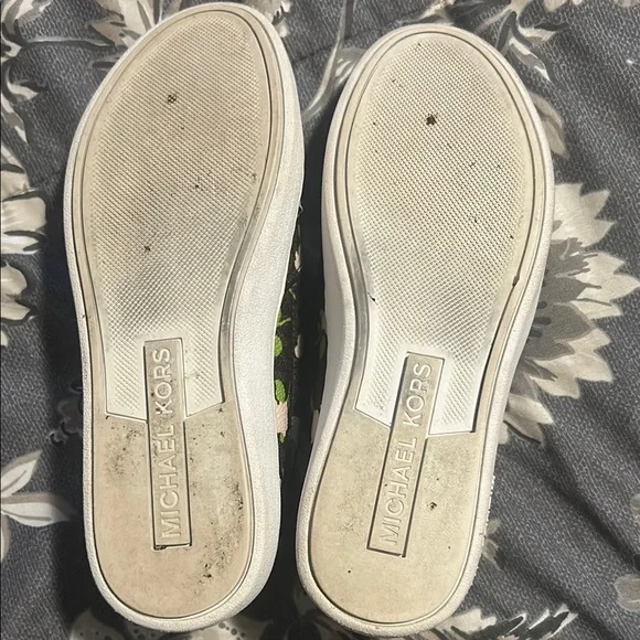Michael Kors Floral Slip on Shoes - Picture 4 of 5